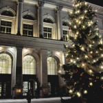 Weihnachtsbaum vor dem Berliner Abgeordnetenhaus